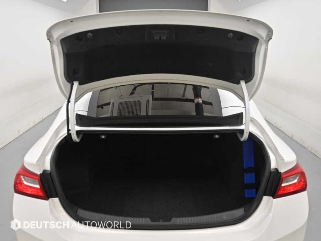 CHEVROLET Malibu — photo 19