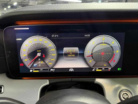 Mercedes-Benz CLS-Class — photo 07