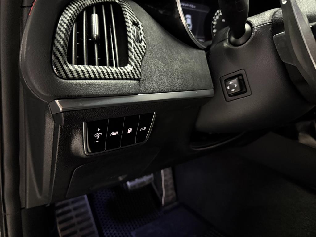 Kia Stinger — photo 13