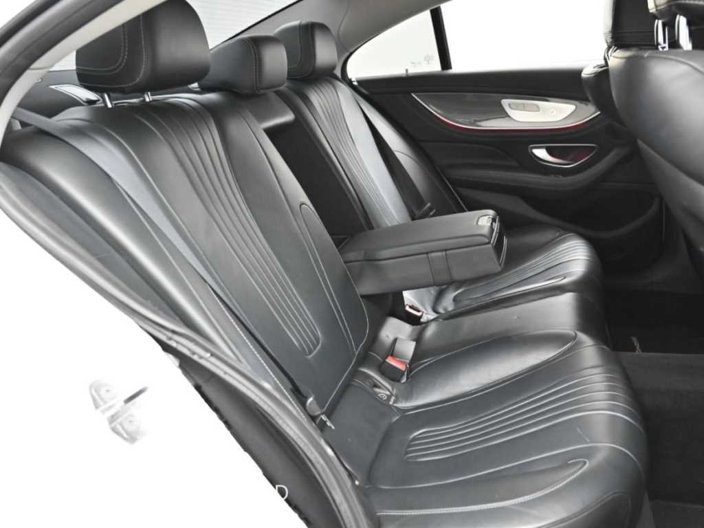 Mercedes-Benz CLS-Class — photo 12
