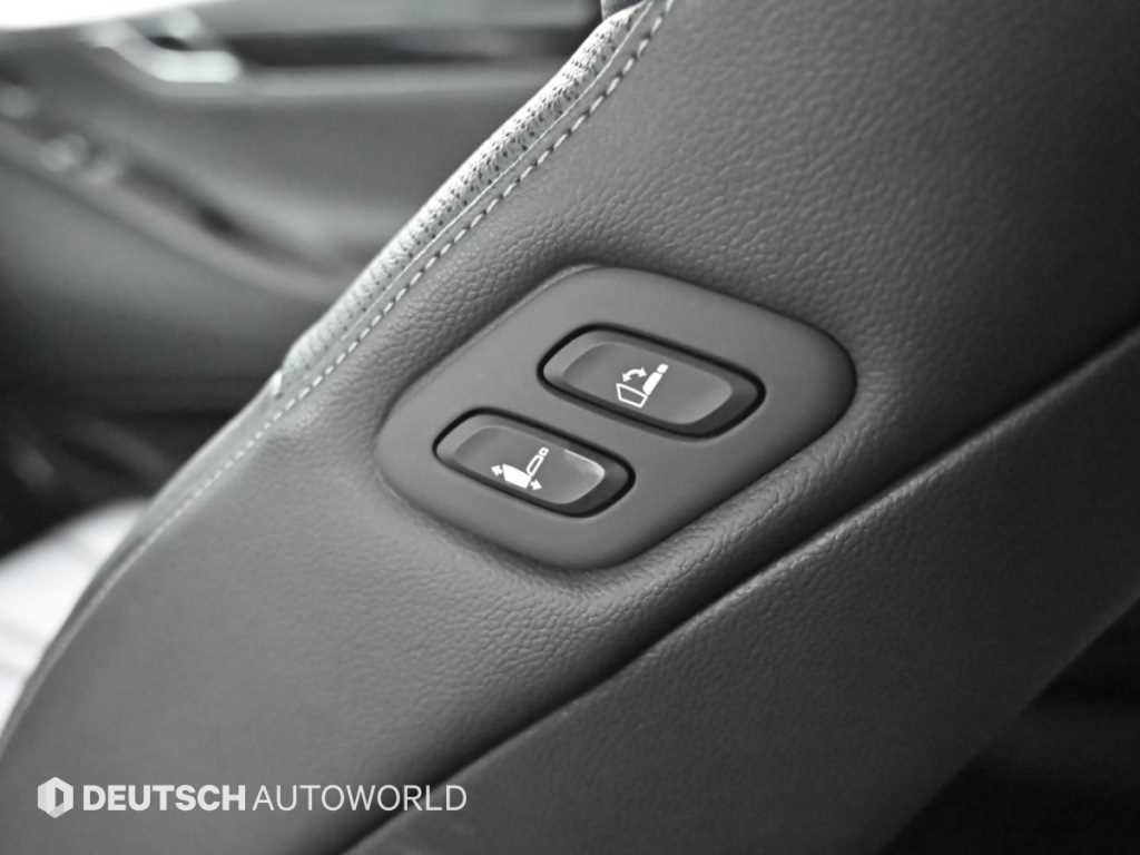 Genesis G80 — photo 18
