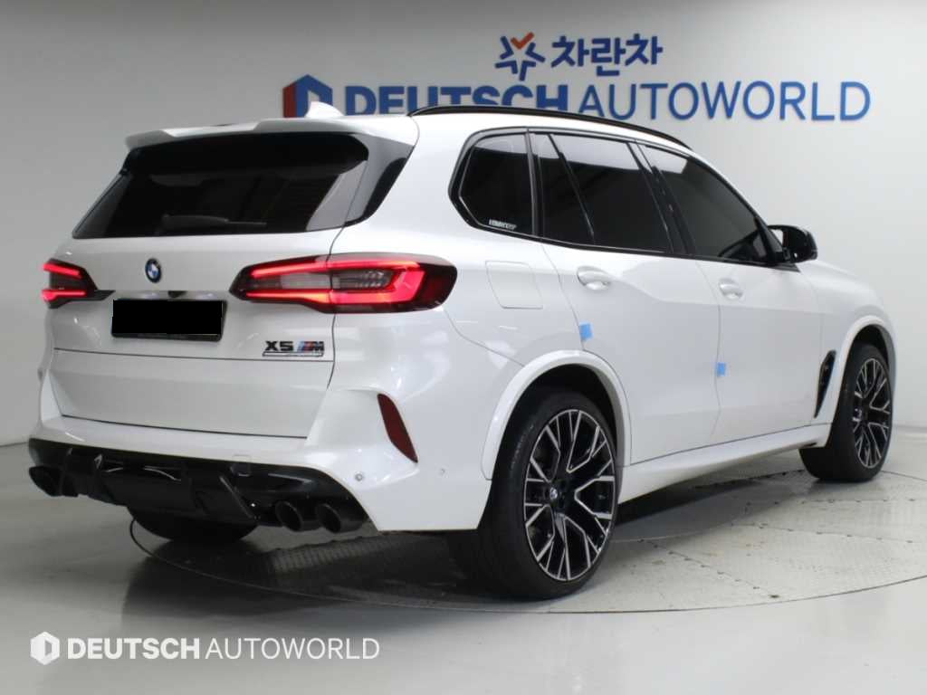 BMW X5M — photo 02