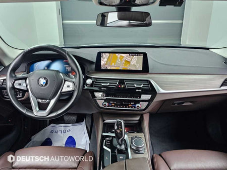 BMW 5-Series — photo 07