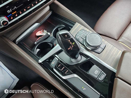 BMW 5-Series — photo 09