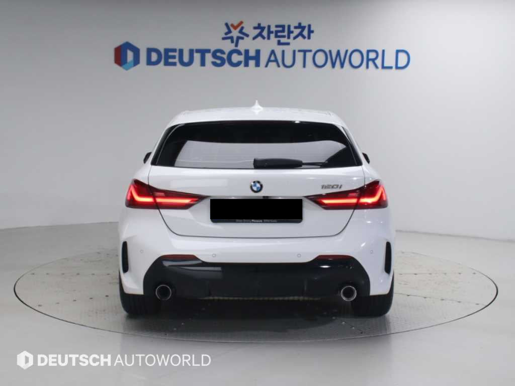 BMW 1-Series — photo 04