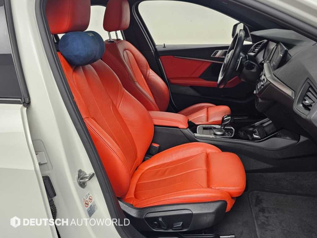 BMW 1-Series — photo 10
