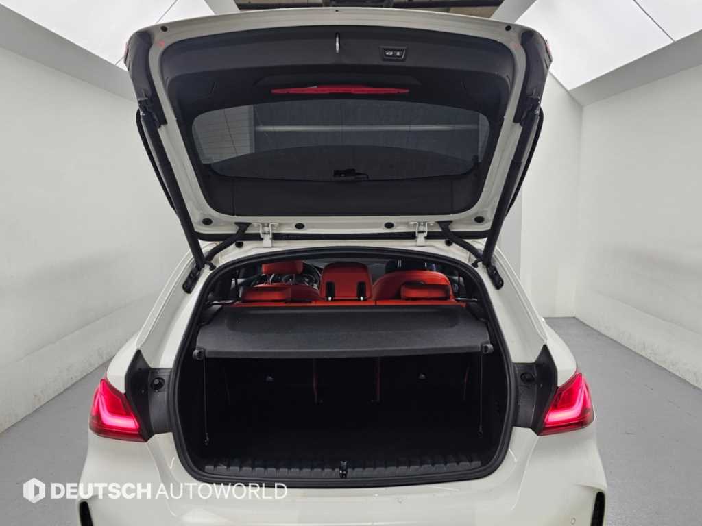 BMW 1-Series — photo 19