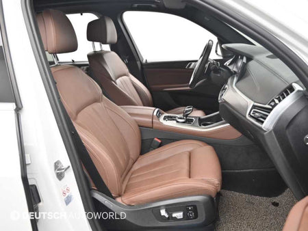BMW X5 — photo 10