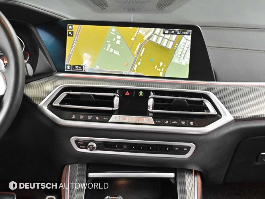 BMW X5 — photo 14