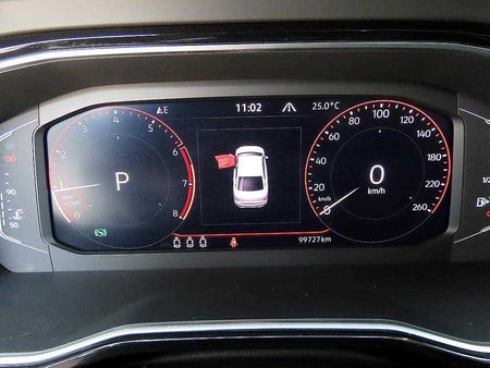 Volkswagen Jetta — photo 09
