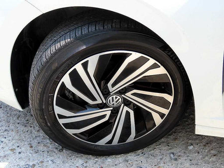 Volkswagen Jetta — photo 19