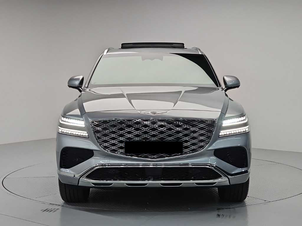 Genesis GV80 — photo 02