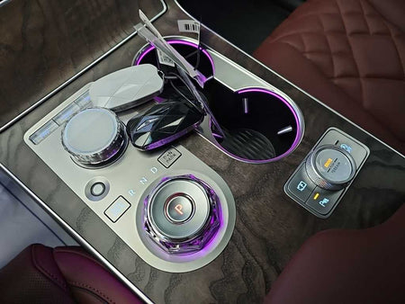 Genesis GV80 — photo 08