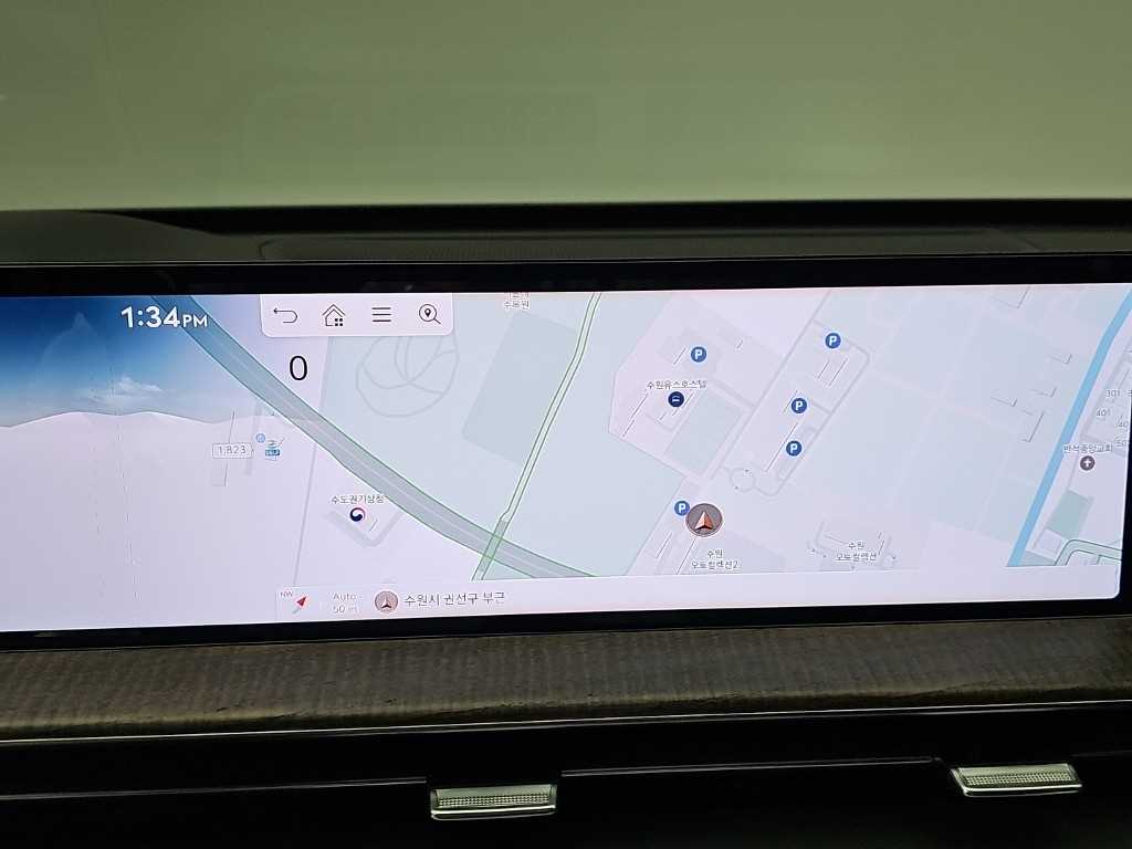 Genesis GV80 — photo 15