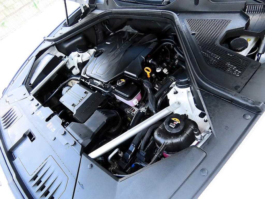 Genesis GV80 — photo 19