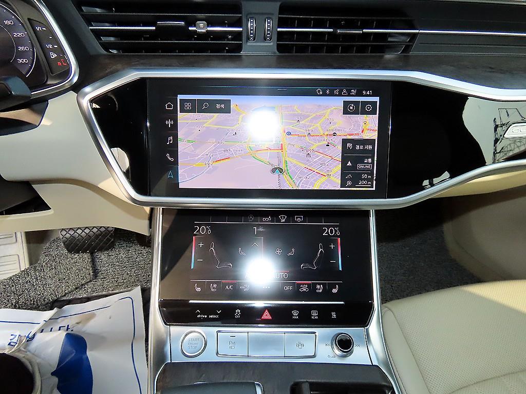 Audi A6 — photo 14