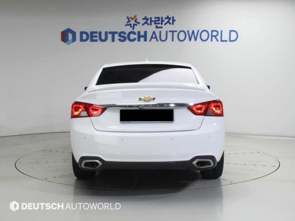 CHEVROLET Impala — photo 05