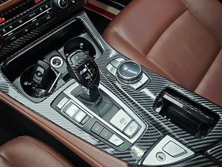 BMW 5-Series — photo 08