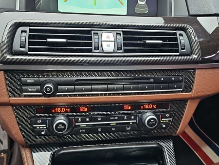 BMW 5-Series — photo 10