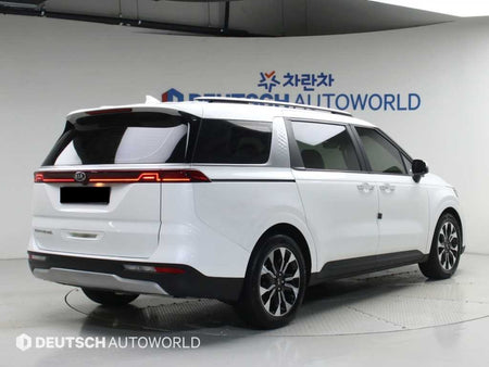Kia Carnival — photo 02