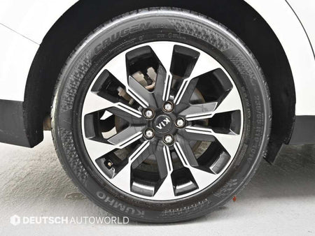 Kia Carnival — photo 06