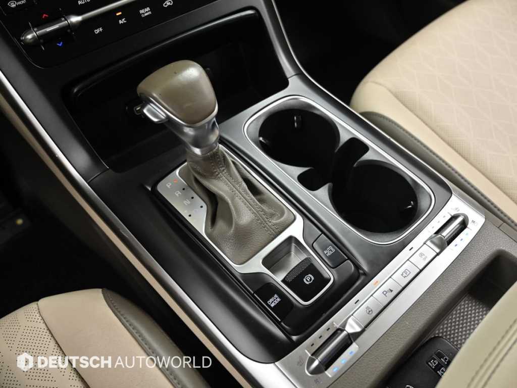 Kia Carnival — photo 17