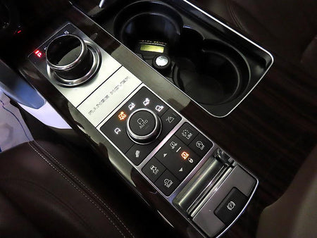Land Rover Range Rover — photo 12