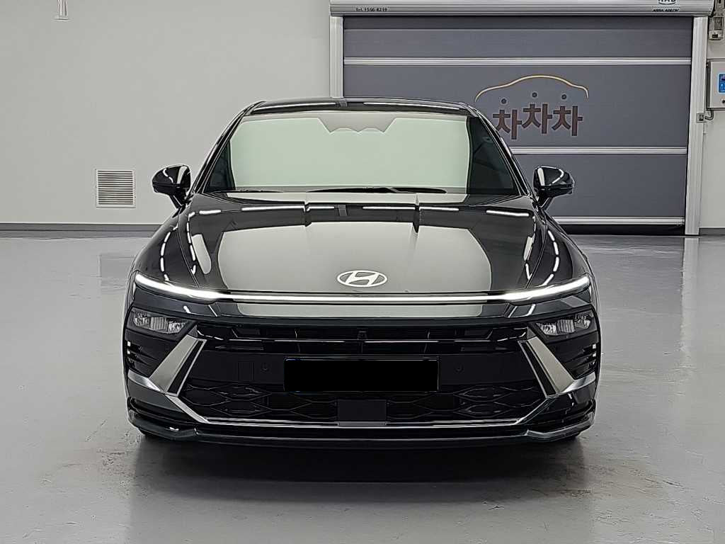Hyundai Sonata — photo 02