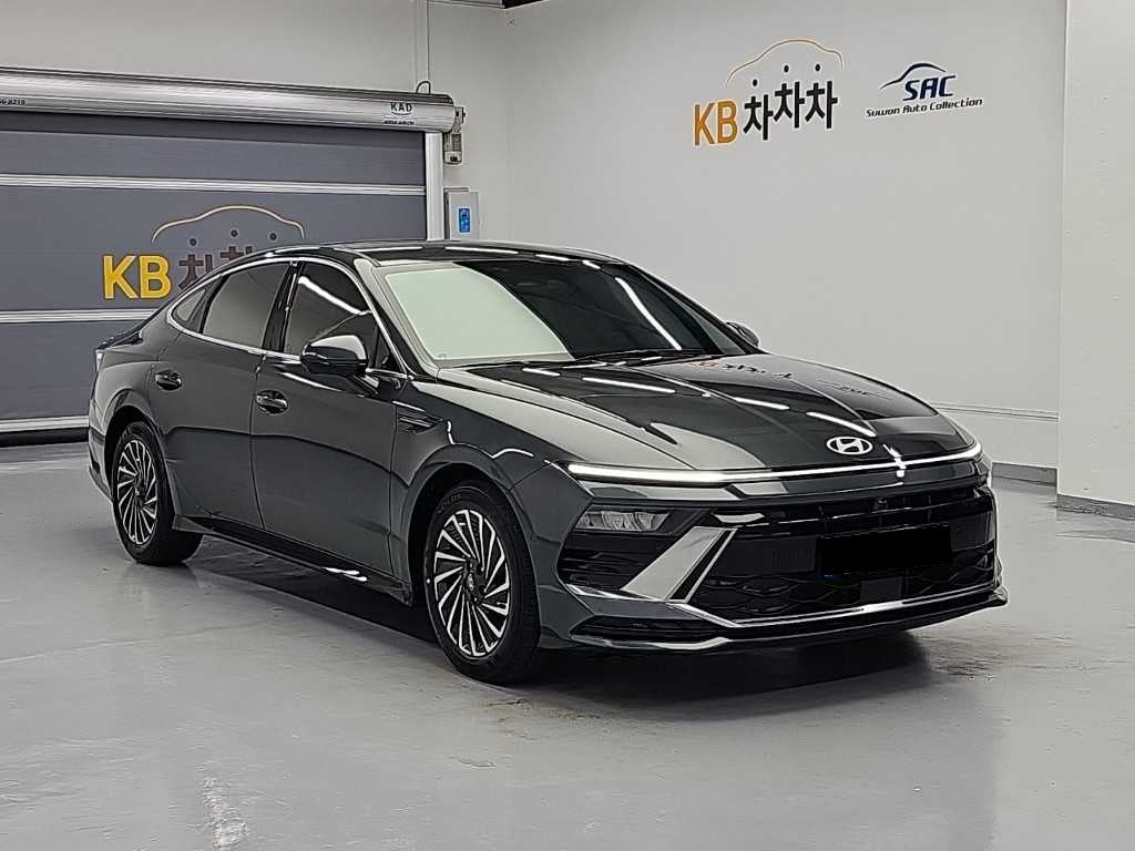 Hyundai Sonata — photo 04