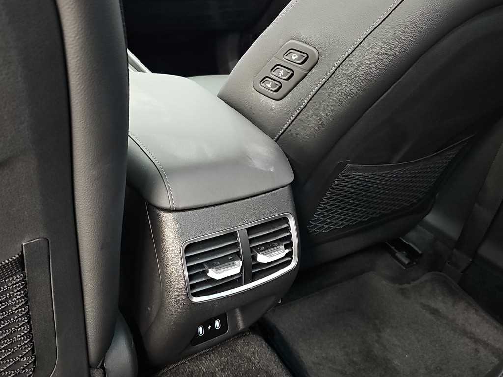 Hyundai Sonata — photo 13