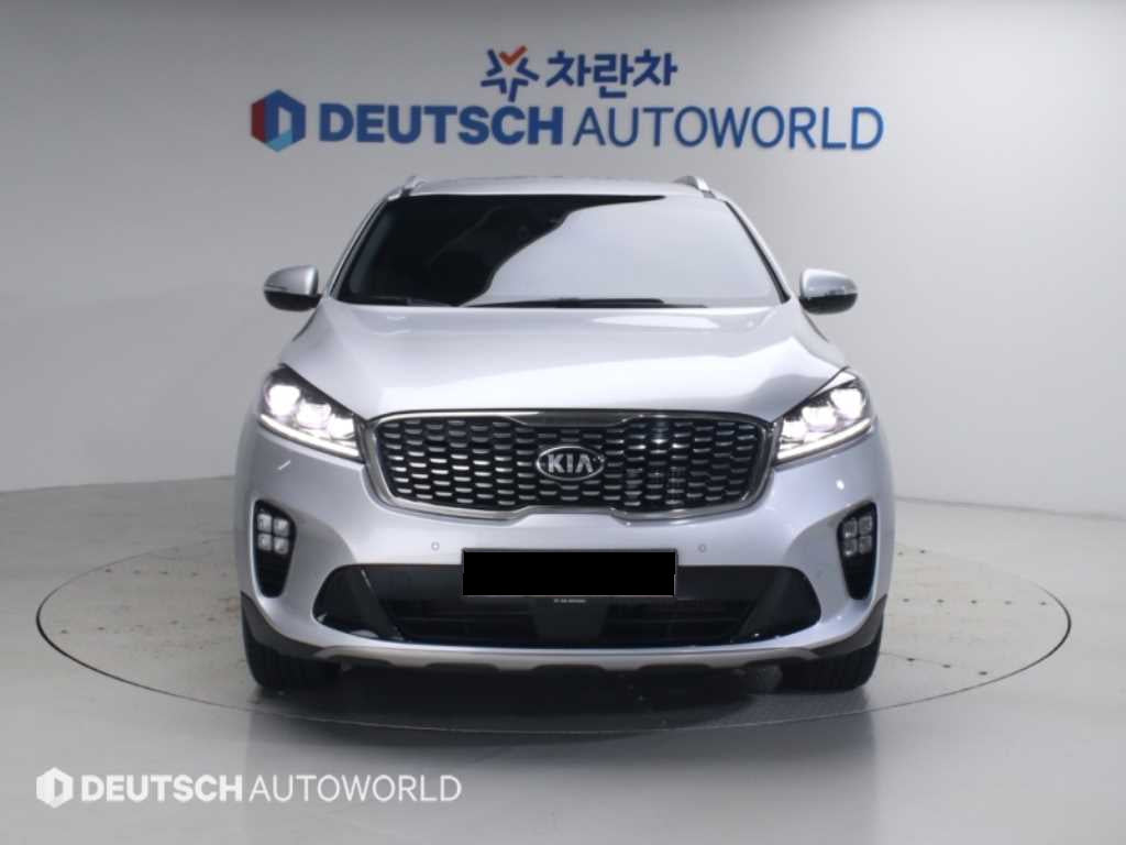 Kia Sorento — photo 03