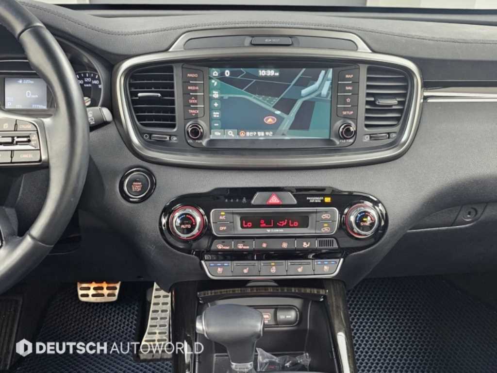 Kia Sorento — photo 14