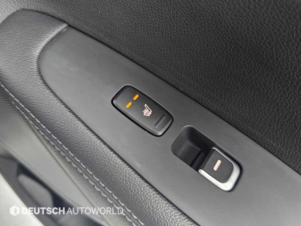 Kia Sorento — photo 16