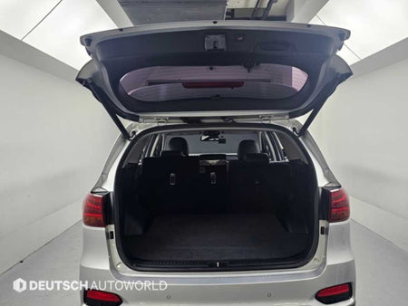 Kia Sorento — photo 19