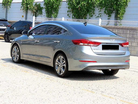 Hyundai Avante — photo 03