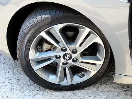 Hyundai Avante — photo 20