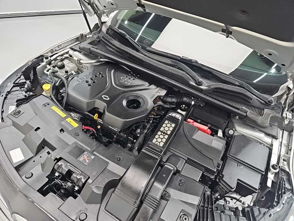 RENAULT SM6 — photo 05