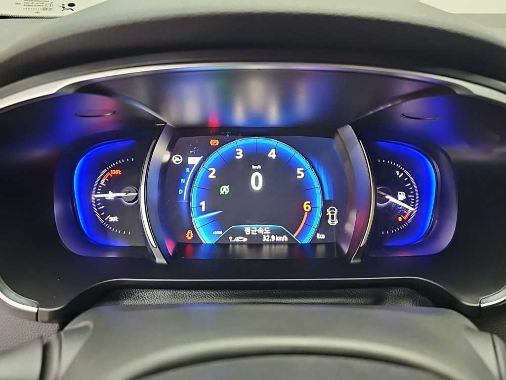 RENAULT SM6 — photo 06