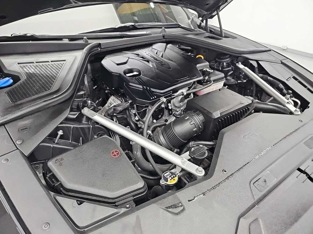 Genesis G80 — photo 06