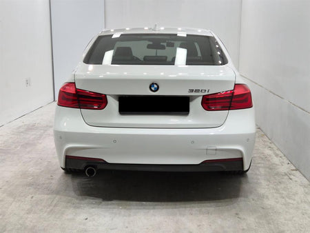 BMW 3-Series — photo 03