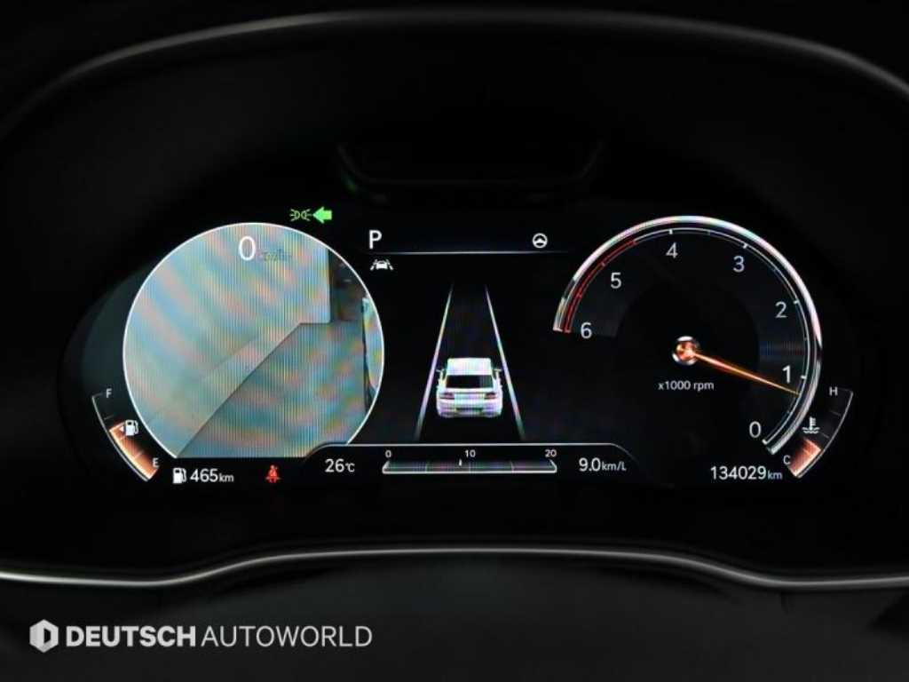 Genesis GV80 — photo 08