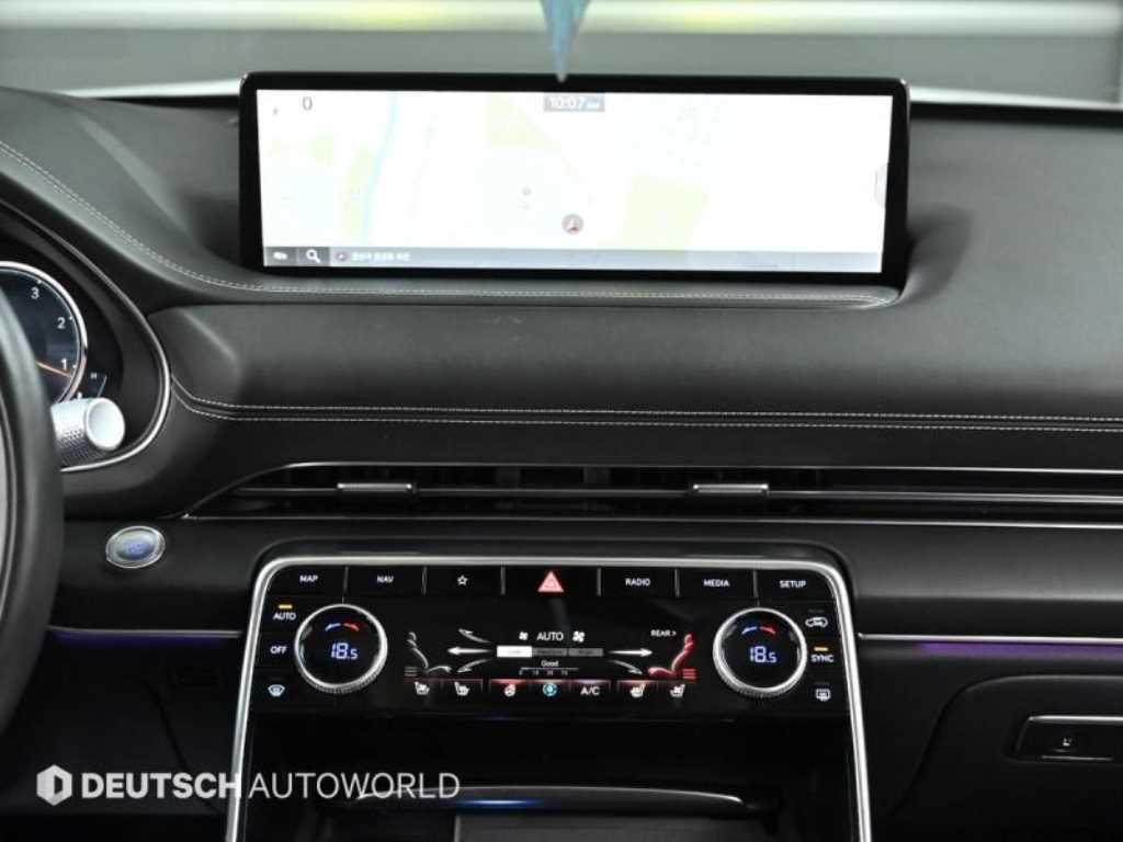 Genesis GV80 — photo 14