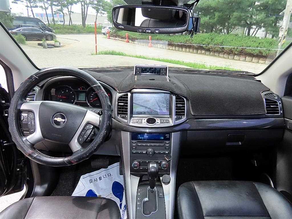 CHEVROLET Captiva — photo 07