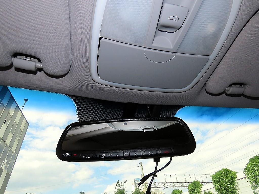 Hyundai Genesis — photo 13