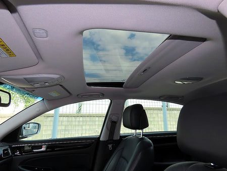 Hyundai Genesis — photo 17