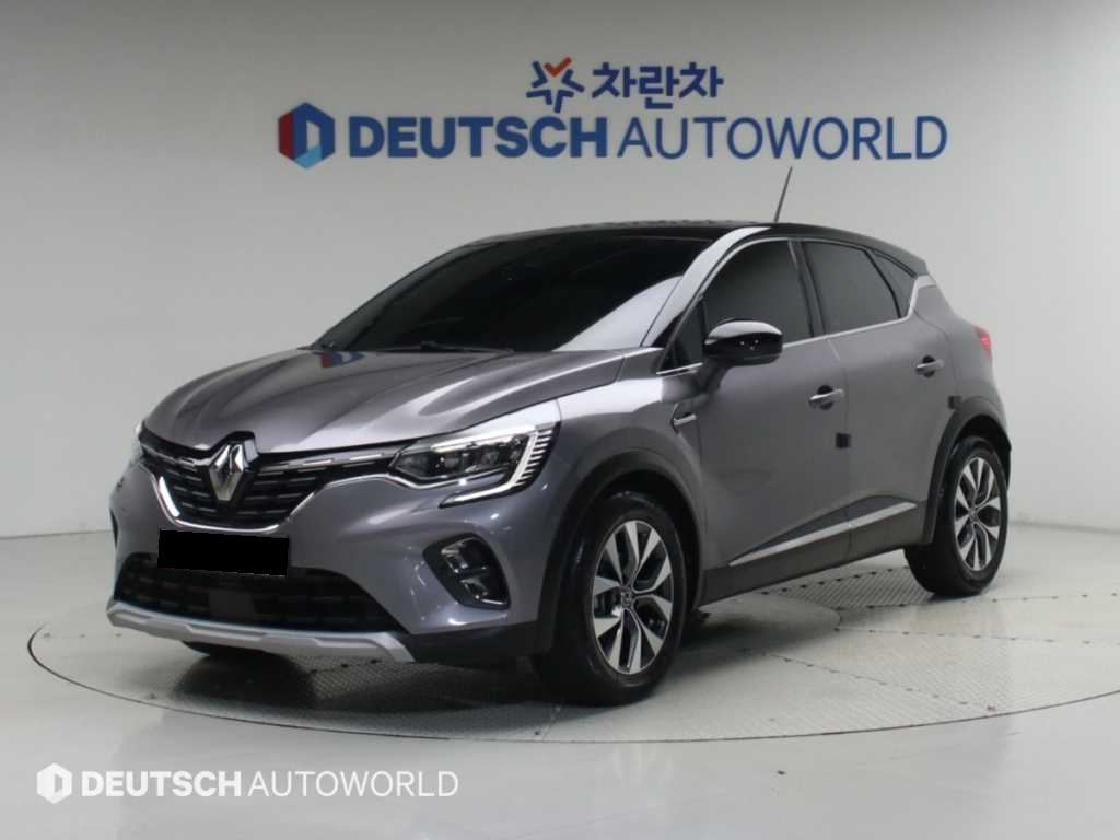RENAULT Captur — photo 01