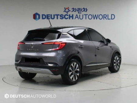 RENAULT Captur — photo 02