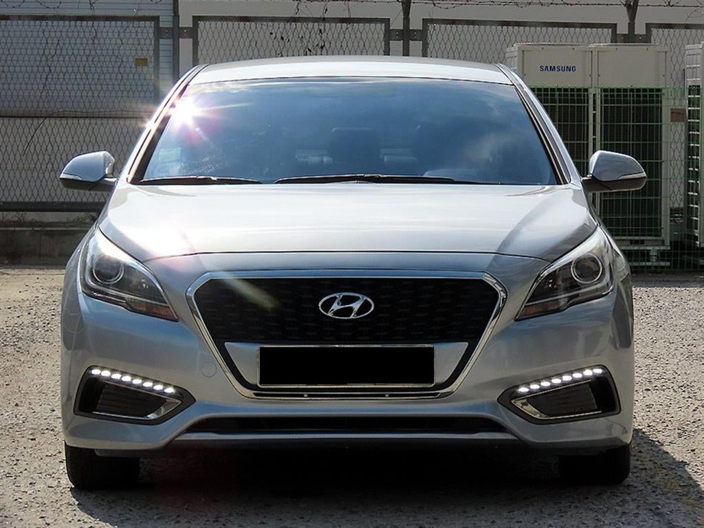 Hyundai Sonata — photo 01