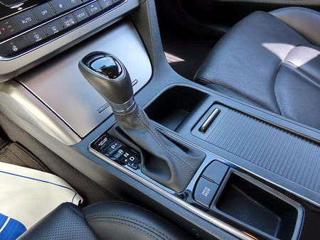 Hyundai Sonata — photo 10