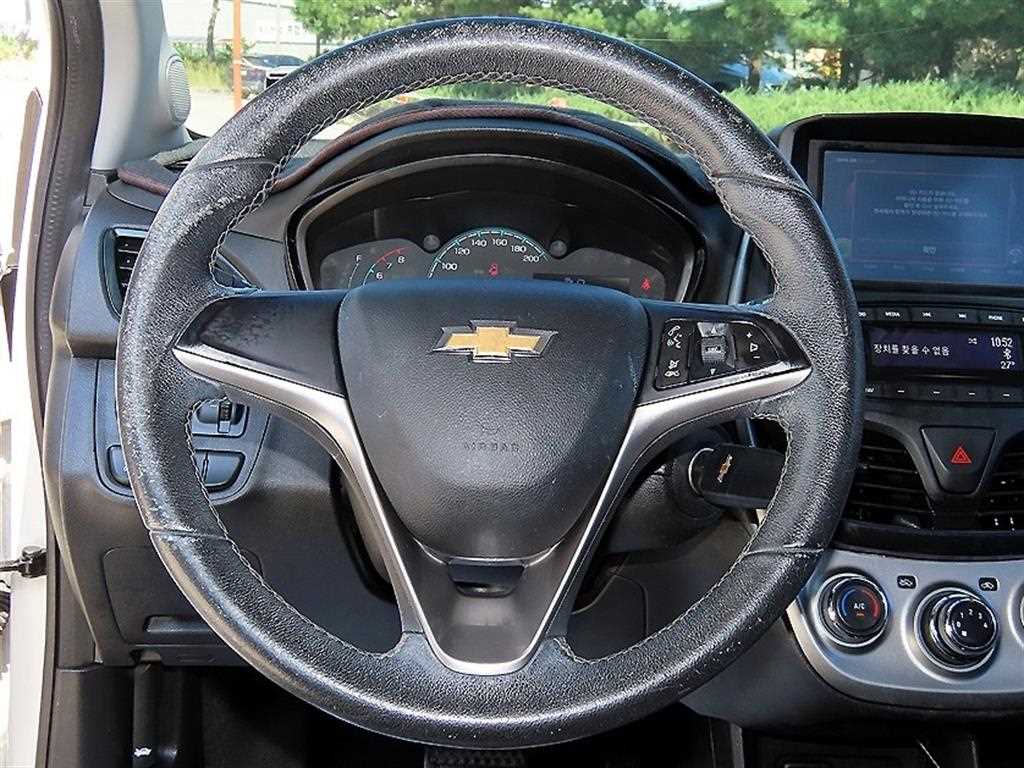 CHEVROLET Spark — photo 08
